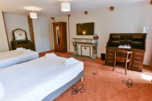 Hotel De Gramont - About Staying Here