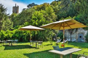 Hotel De La Villeon - How To Book Your Stay