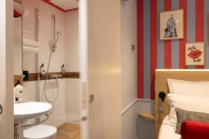 Hotel De Saint Germain - Saint-Germain-Des-Prés - Room Amenities