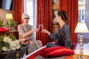 Hotel De Seine - Dining and Breakfast Options