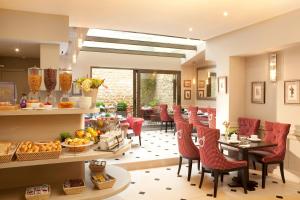 Hotel Des Comédies - About Staying Here