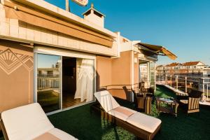 Hotel Helios - How To Book Your Stay