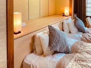 Hotel Kameya - Amenities and Services