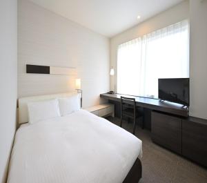 Hotel Keihan Tokyo Yotsuya - Nearby Attractions and Landmarks