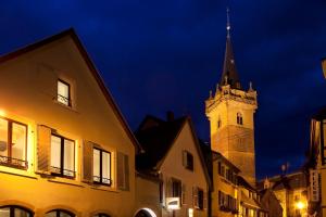 Hotel Le Pavillon 7 - Policies and Information