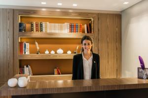 Hotel Le Tourville by Inwood Hotels - How To Book Your Stay