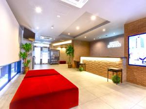 HOTEL LiVEMAX Fukuoka Tenjin West - Guest Reviews and Feedback