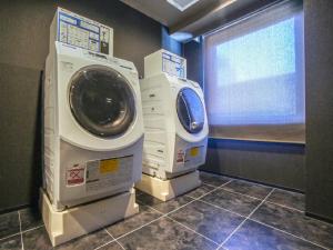 HOTEL LiVEMAX Tokyo Shiomi Ekimae - Booking Information
