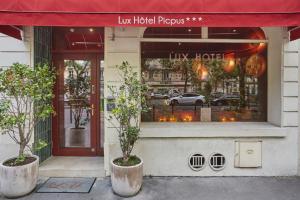 Hotel LUX PICPUS - Additional Information
