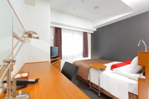 HOTEL MYSTAYS Kamata - Location and Accessibility