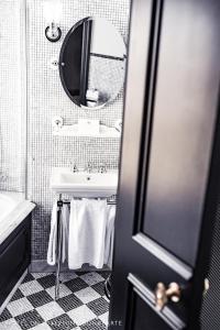 Hotel of Joséphine BONAPARTE - Policies