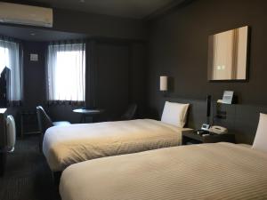 Hotel Route-Inn Grand Tokyo Toyocho - Nearby Attractions