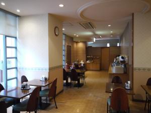 Hotel Route-Inn Hakata Ekiminami - Nearby Attractions