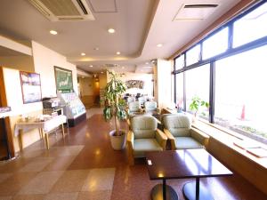 Hotel Route-Inn Nagaizumi Numazu Inter 1 - Guest Services