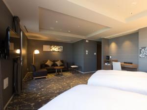 Hotel Shiki Utsubo Park - Location and Accessibility