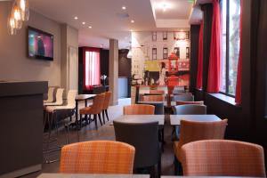 Hotel Sixteen Paris Montrouge - About Staying Here