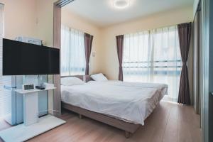 Hotel Star Residence - No People Hotel - Fully Equipped Kitchens and Amenities