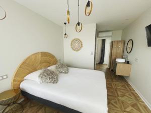 Hotel The Great Shell - Policies and Check-in/Out