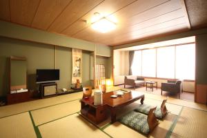 Hotel Towadaso - Guest Experiences and Highlights