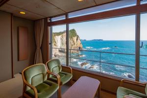 Hotel Urashima - Dining Experience