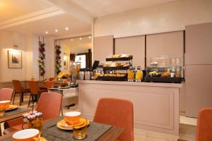 Hotel Vaneau Saint Germain - How To Book Your Stay