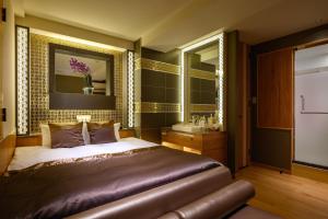 HOTEL VARKIN ANNEX - Unique Guest Experience Features