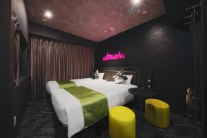 Hotel Villa Fontaine Tokyo-Shinjuku - Nearby Attractions