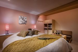 HOTEL ZEN Eight Wings - Spa Services and Facilities