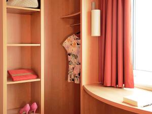 Ibis Birmingham Centre New Street Station Hotel - Guest Services