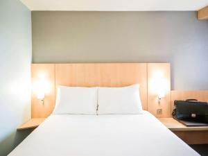 Ibis London Heathrow Airport - Dining Options