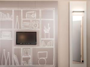 Ibis Manchester Centre 96 Portland Street - Accessibility Options