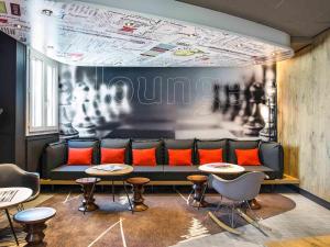 Ibis Saint-Denis Stade Ouest - Dining and Breakfast