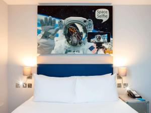 Ibis Styles London Heathrow Airport - Guest Reviews and Ratings