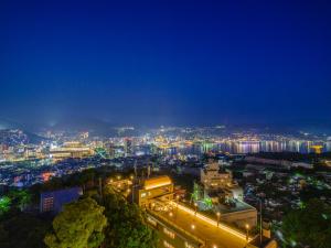 Inasayama Kanko Hotel - Amenities and Services