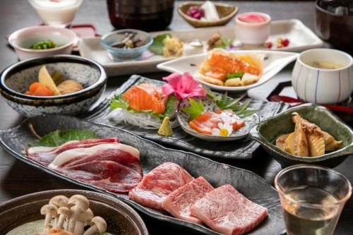 Isamikan - Policies and Restrictions