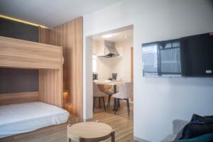 Joy Inn - New Jinyao Hotel - Transportation Options