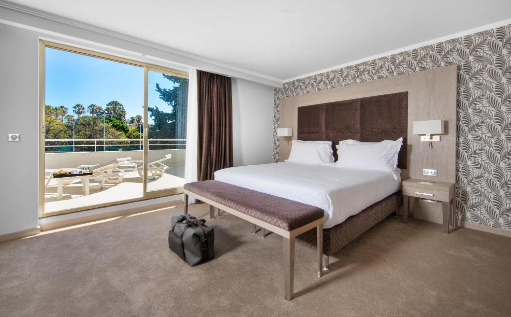 Juliana Hotel Cannes - How To Book Your Stay