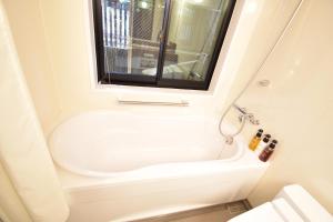 K-style Higashihonganji - Accessibility and Parking