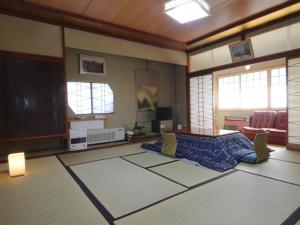 Kaneki Hotel - Guest Services