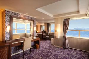 Kokusai 21 International Hotel - Amenities and Facilities