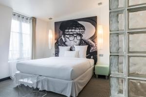 Kube Hotel Paris - Transportation and Accessibility