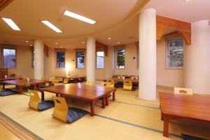 Kurplaza Pirika - Guest Ratings and Reviews