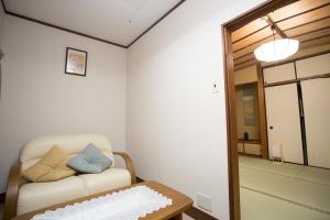 Kyo Obataya - Hospitality and Guest Experiences