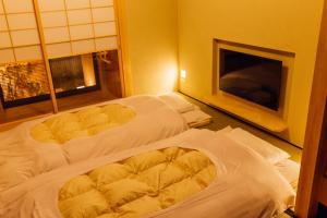 Kyomachiya Suite Rikyu - Host and Cultural Significance