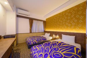Kyoto Travellers Inn - Policies and Information