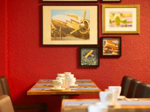 Kyriad Hotel Orly Airport - Athis Mons - Health and Safety Measures