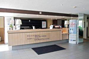 Kyriad Nemours - Nearby Attractions and Activities