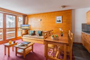 Lagrange Holidays Chalets of Galibier - Nearby Ski Lifts