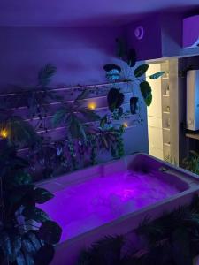 Lapparthôtel 23RD Avenue - Private Spa - Love Room - Themed Apartments - Dining and Culinary Experiences