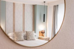 Le Bastille By Sweett - Policies and Check-in/Out